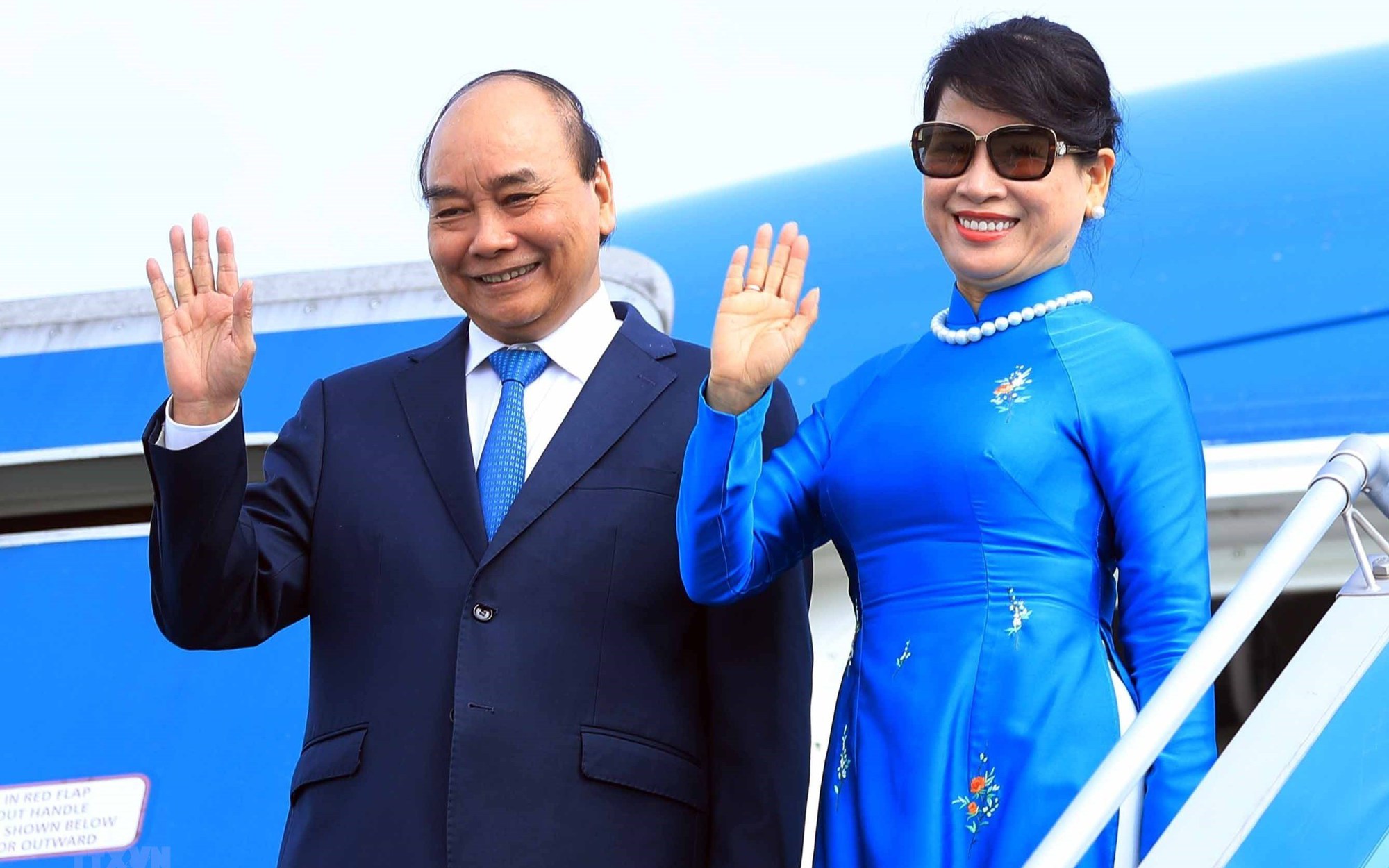 阮春福主席启程对泰国进行正式访问并出席亚太经合组织领导人非正式会议