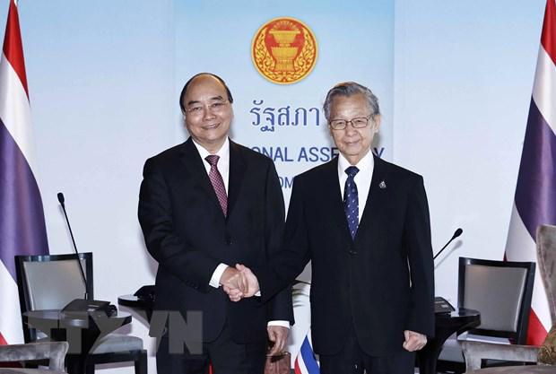 国家主席阮春福会见泰国国会主席川•立派 - Ảnh 1.