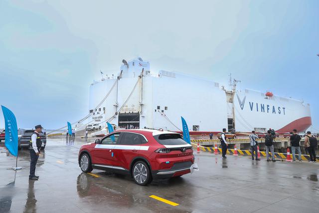 范明正总理见证越南首个国产电动汽车品牌走出国门 - Ảnh 4.