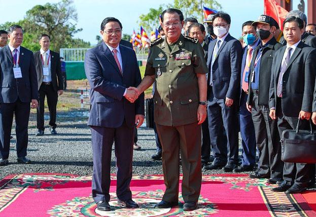 范明正总理首次访柬：具有深远意义的重要访问 - Ảnh 1.