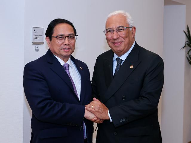 范明正总理会见欧洲各国领导 - Ảnh 2. 范明正总理会见欧洲各国领导 - Ảnh 2.