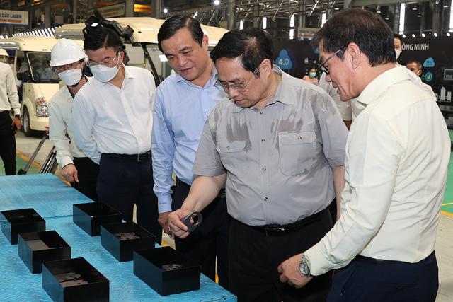 范明正总理视察广南省 - Ảnh 11. 范明正总理视察广南省 - Ảnh 11.