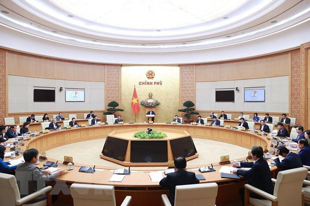 范明正总理主持召开2月份政府定期会议 - Ảnh 2.