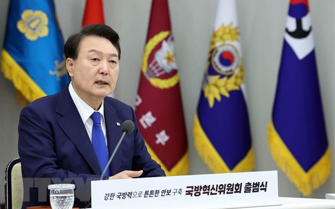 推动越韩战略伙伴关系发展迈上新台阶