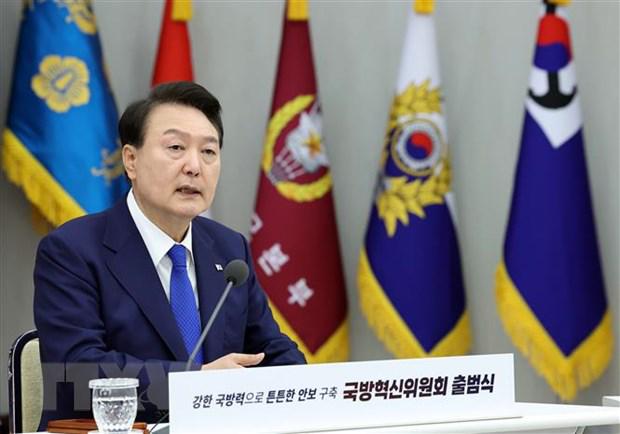 photo-1687316738553 photo-1687316738553