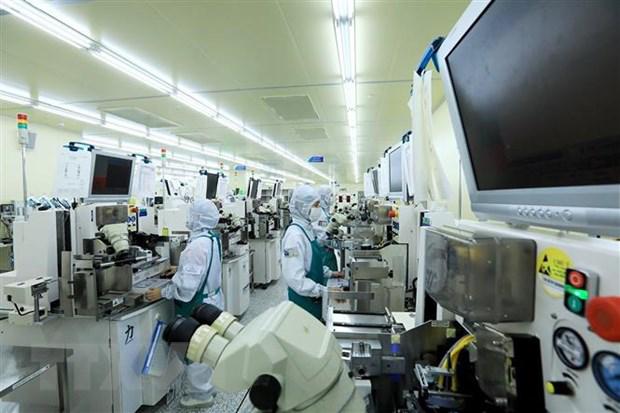 photo-1687316740280 photo-1687316740280