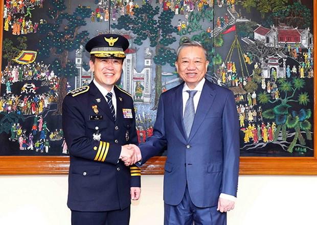 韩国警察厅厅长访问越南 - Ảnh 1.