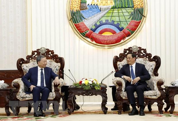 越南公安部长苏林访问老挝 - Ảnh 2.
