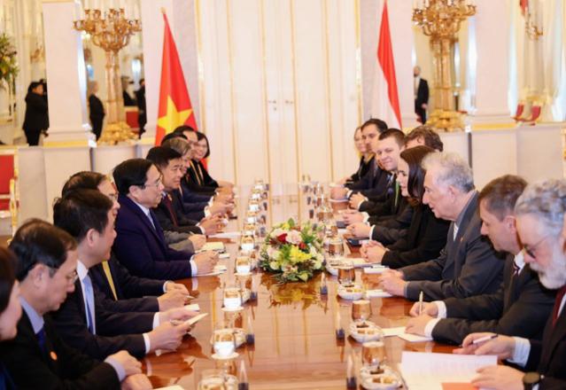 越南政府总理范明正会见匈牙利总统诺瓦克•卡塔琳- Ảnh 2.