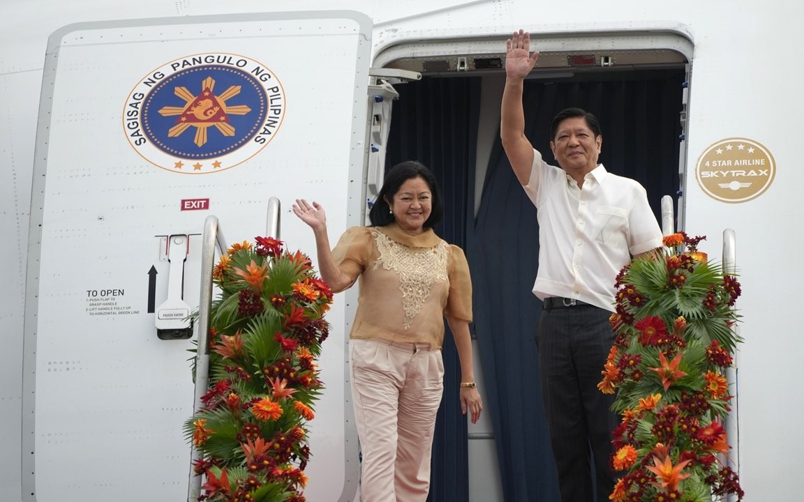 菲律宾总统与夫人于1月29日至30日对越南进行国事访问