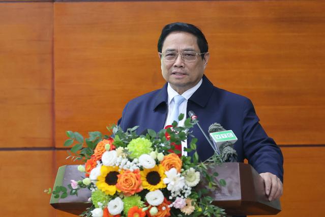 范明正总理：越南农业战胜挑战，强劲反弹- Ảnh 1.
