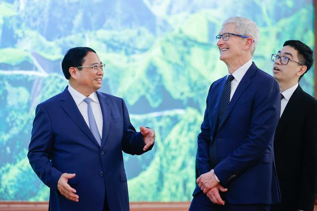 越南政府总理范明正会见美国苹果公司首席执行官蒂姆•库克- Ảnh 2.