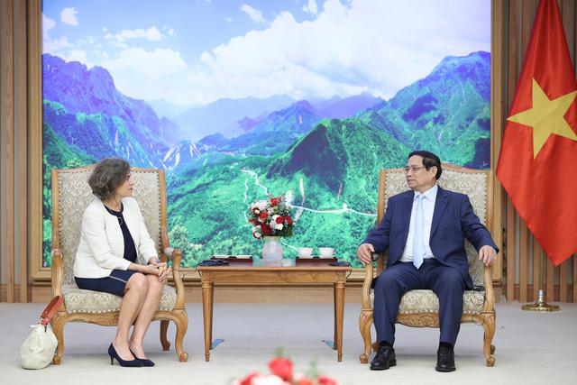 越南政府总理范明正会见西班牙新任驻越南大使- Ảnh 2.