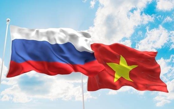越南与俄罗斯两国领导就庆祝越俄关系条约签署30周年互致贺信