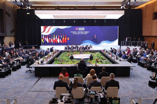 范明政总理出席东盟-澳大利亚领导人会议  强调数字转型和绿色转型合作- Ảnh 1. 范明政总理出席东盟-澳大利亚领导人会议  强调数字转型和绿色转型合作- Ảnh 1.