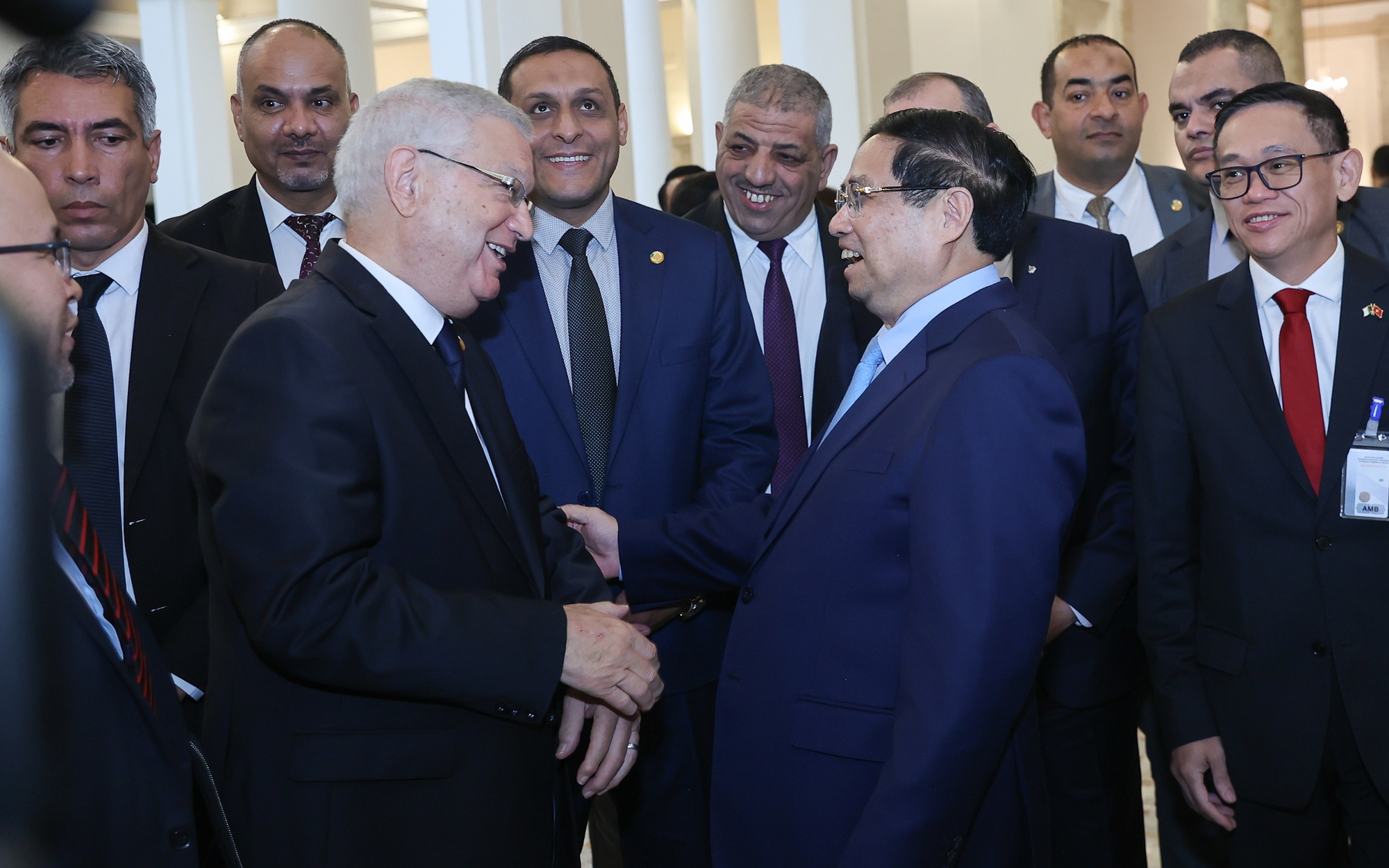 范明政总理会见阿尔及利亚民族院议长