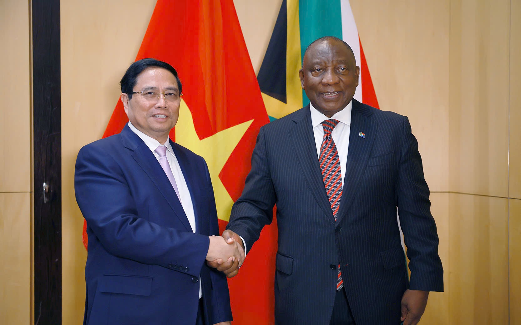 范明政总理和南非总统宣布越南与南非关系提升为战略伙伴关系