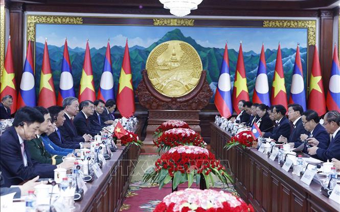 以“16黄金字”方针   赋予越南老挝关系新内涵