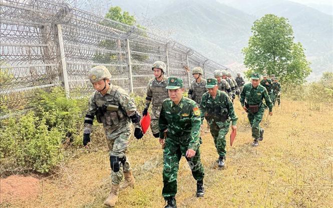 越南中国边界线进行联合巡逻