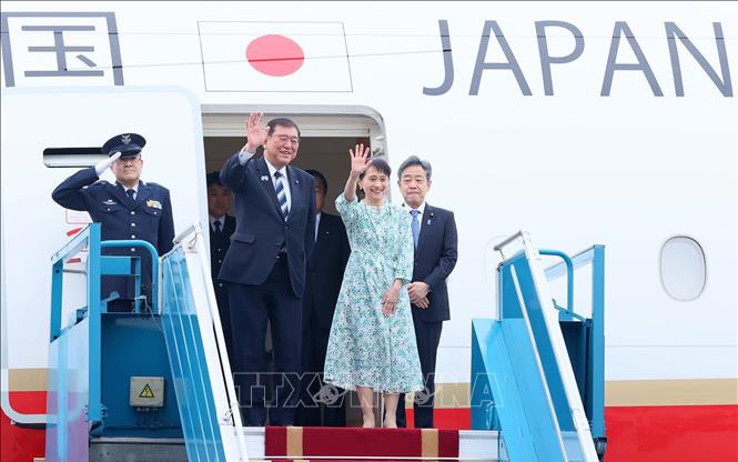 https://bcp.cdnchinhphu.vn/359255642496790528/2025/4/28/ong-nhat-ban-ishiba-shigeru-tham-chinh-thuc-viet-nam-27042025-01-1745746645236-1745746645659173837415-17458100987671016189689-0-0-416-665-crop-17458103079101912622476.jpg