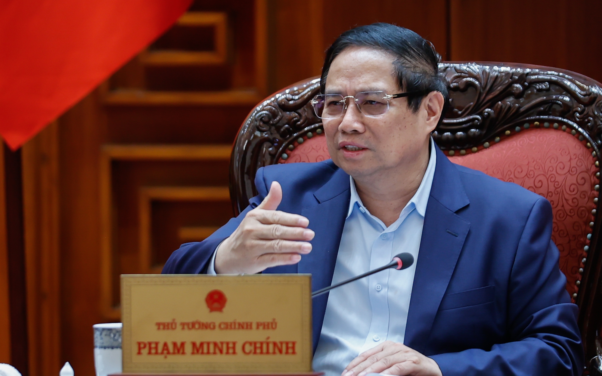 https://bcp.cdnchinhphu.vn/359255642496790528/2025/4/6/img0572-174385920618625016554-17439542240221586656452-49-0-1299-2000-crop-1743954232109955182972.jpg
