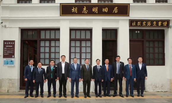 陈红河副总理在昆明参观胡志明主席旧居- Ảnh 4.