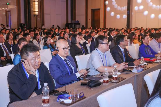 越南政府总理范明正：企业是越南中国经济互联互通的重要桥梁- Ảnh 2.