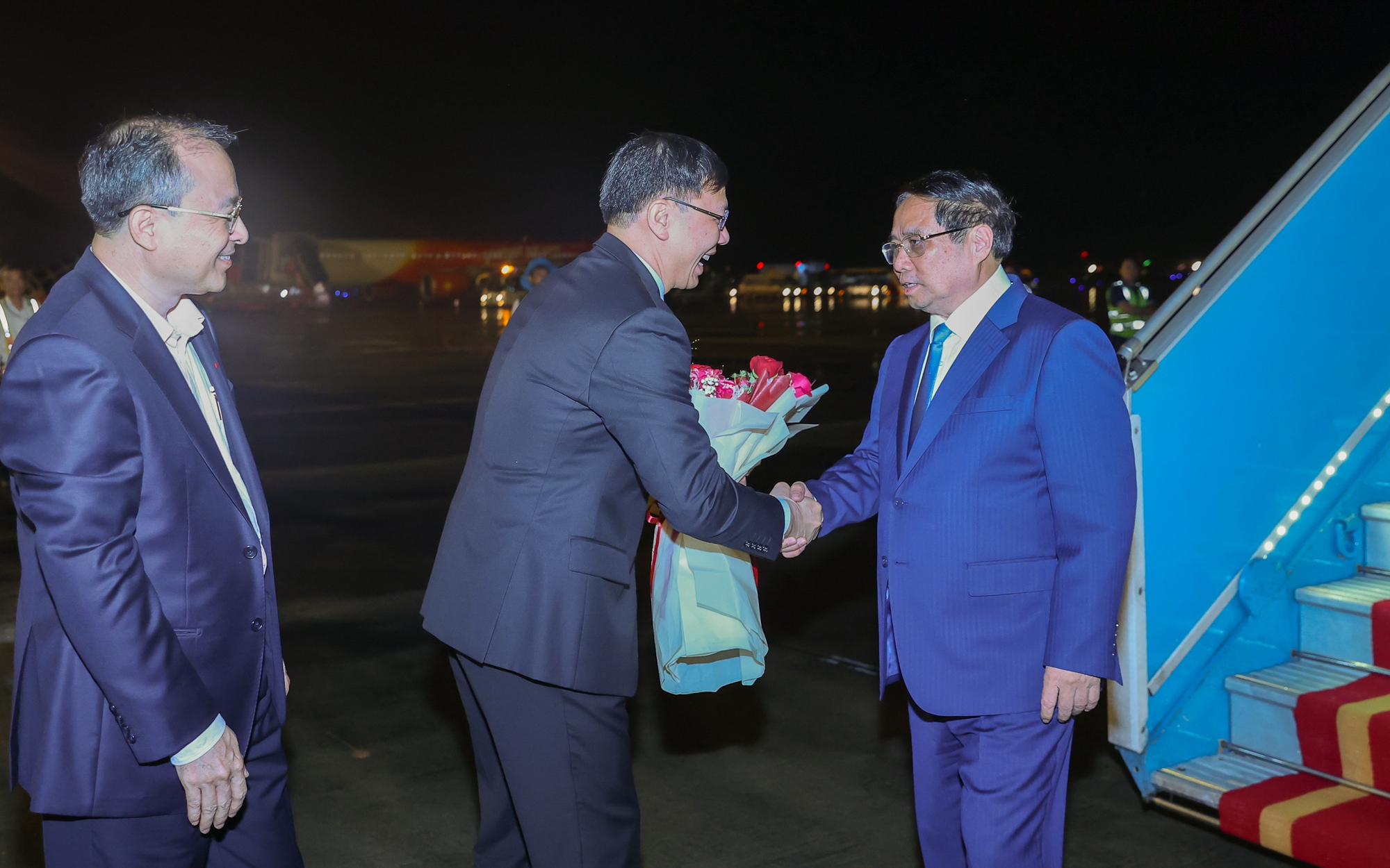 https://bcp.cdnchinhphu.vn/359255642496790528/2025/6/27/img6628-1750957639392511543802-17510135822241572393948-83-0-1333-2000-crop-1751013586277211051889.jpg