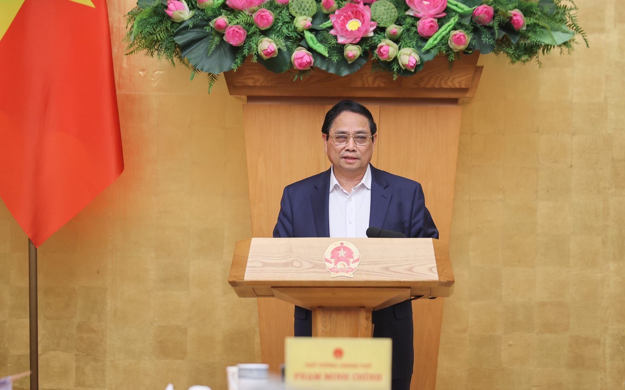 范明正总理要求坚定实现“三个加速”的目标