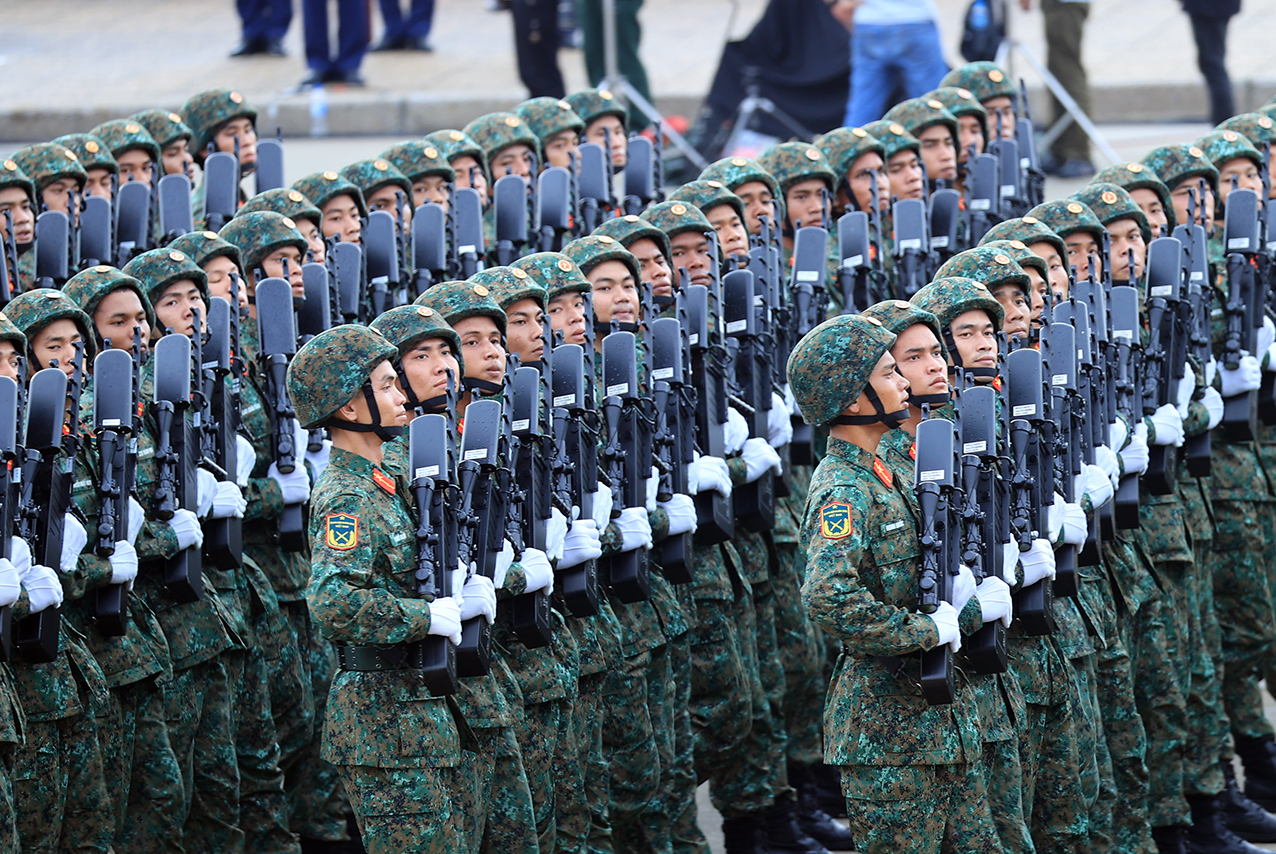 越南人民军在越南八月革命胜利暨九.二国庆80周年纪念典礼的阅兵方阵（组图）- Ảnh 14.