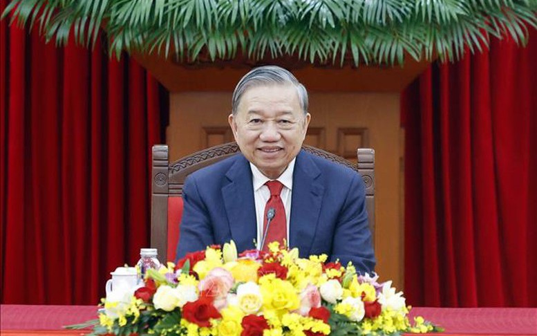 越共中央总书记苏林同中共中央总书记、国家主席习近平通电话