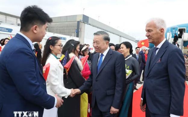 越共中央总书记、国家主席苏林访问欧盟总部并对比利时进行正式访问
