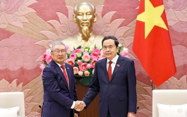 深化越南与韩国民间交流