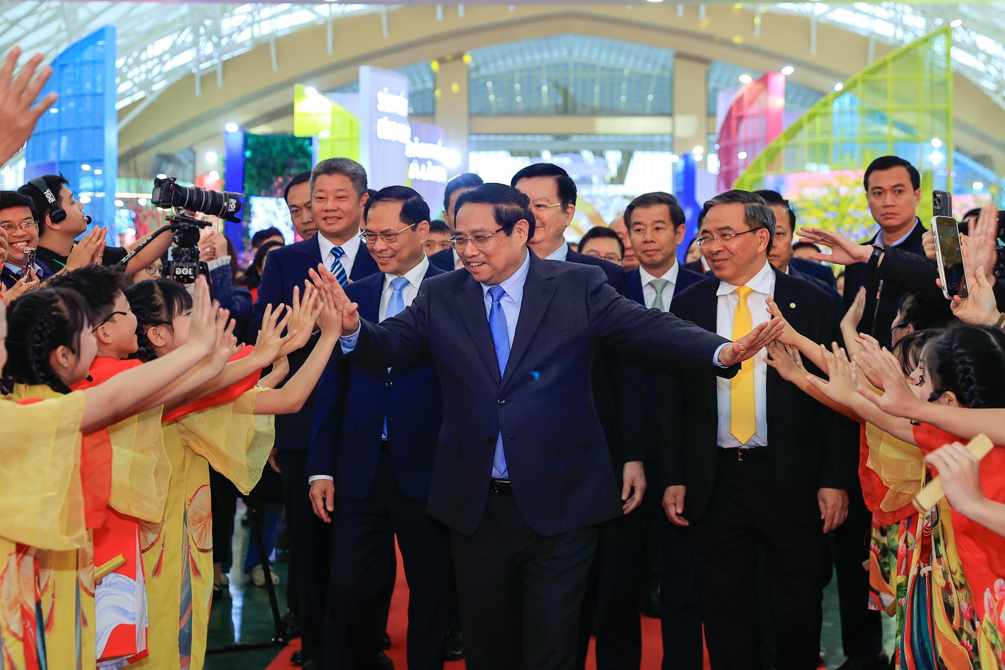 范明政总理出席2026年首届春季博览会- Ảnh 2.