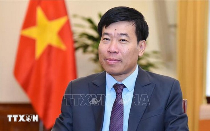 阮孟强副外长与菲律宾外交部副部长通电话