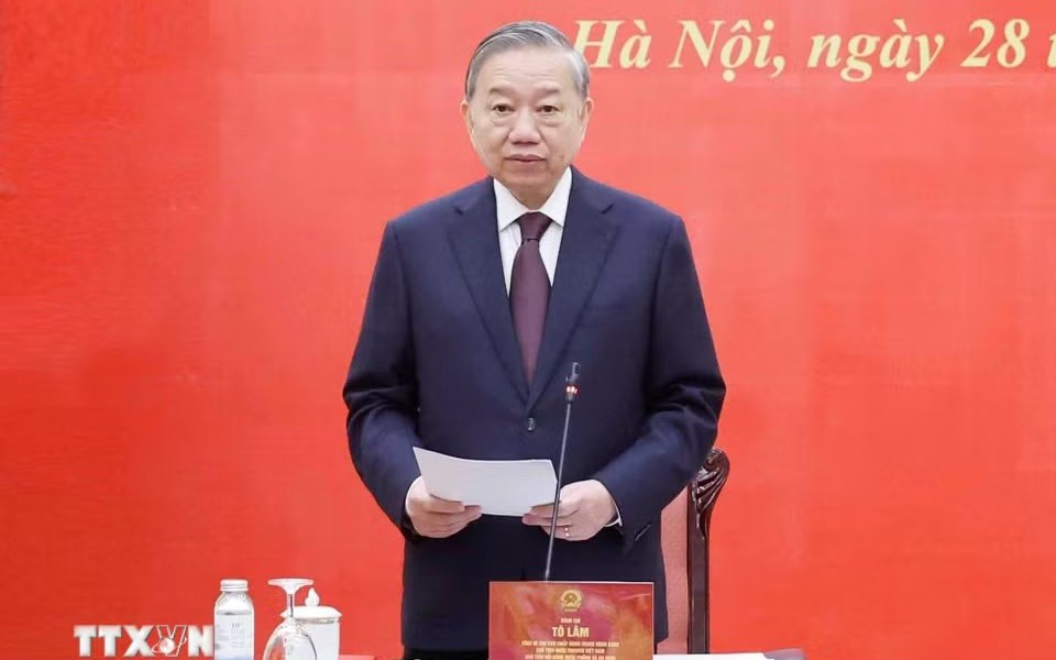 总书记、国家主席苏林主持召开2026 -2031年任期国防和安全委员会第一次会议