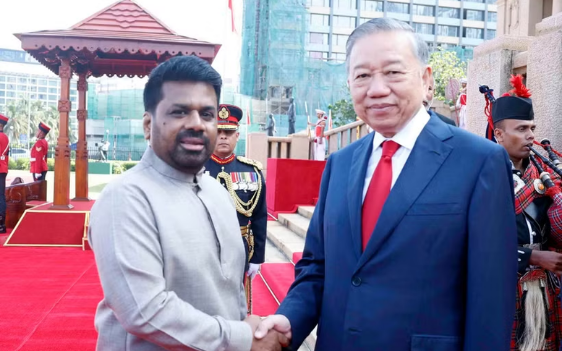 https://bcp.cdnchinhphu.vn/359255642496790528/2026/5/8/photo-1778224911813-1778224912203201026088-26-0-377-562-crop-17782254764572121831526.png