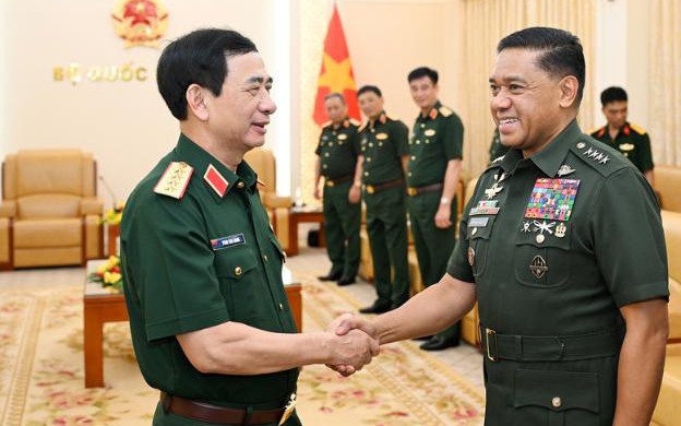 https://bcp.cdnchinhphu.vn/359255642496790528/2026/6/4/photo-1780548031949-17805480323101857326060-45-0-435-624-crop-17805548639191358583196.jpg