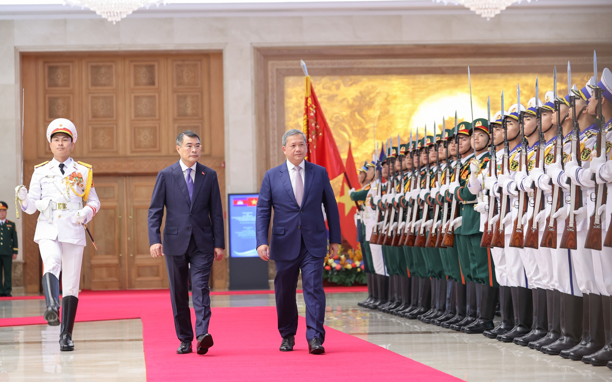 https://bcp.cdnchinhphu.vn/359255642496790528/2026/6/8/8-6-doncam-17809100713611817046958-77-0-1327-2000-crop-17809100766471135418124.jpg