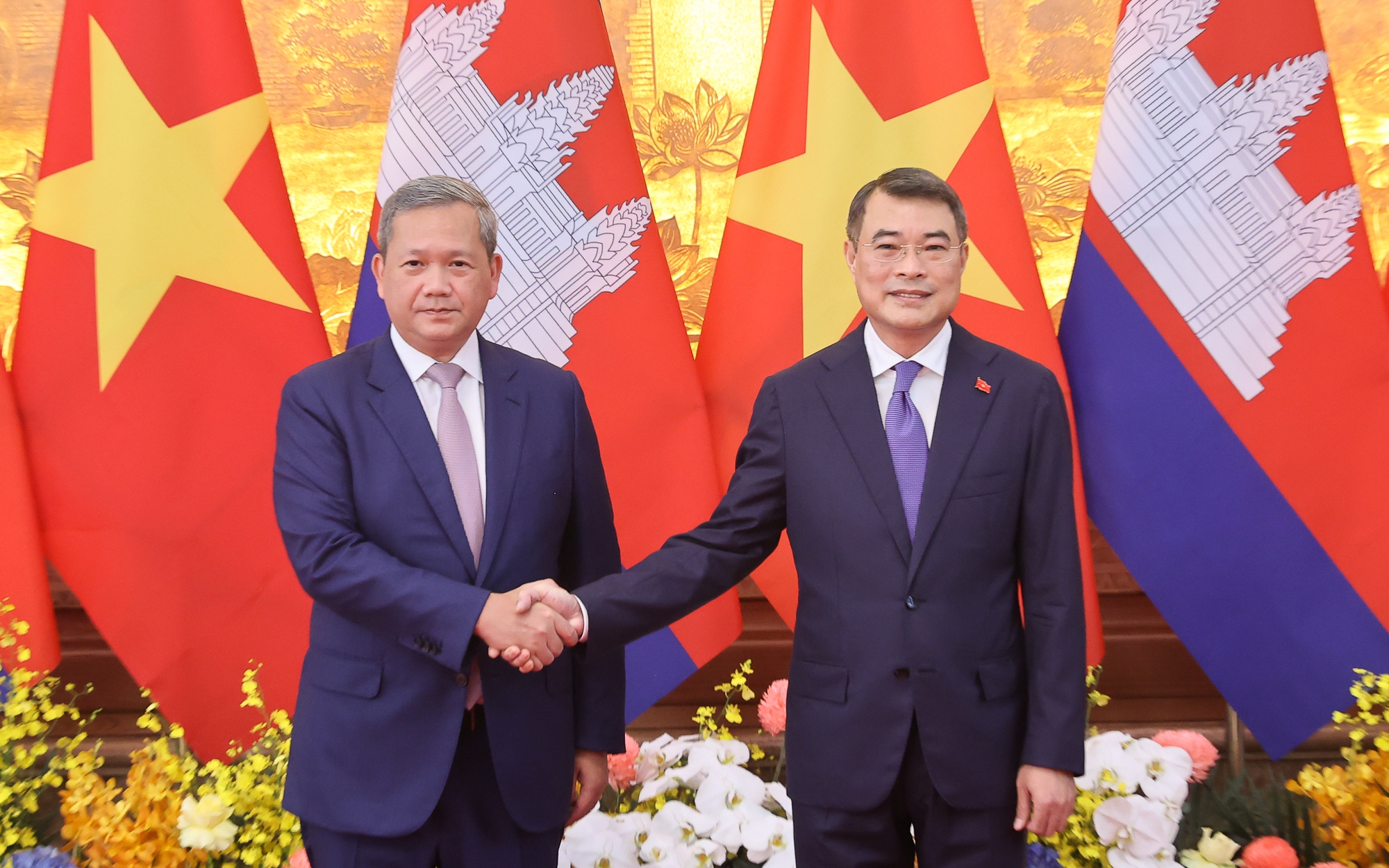 https://bcp.cdnchinhphu.vn/359255642496790528/2026/6/8/8-6-hoidam-1780916961088684744074-49-0-1299-2000-crop-1780916966526252277473.jpg