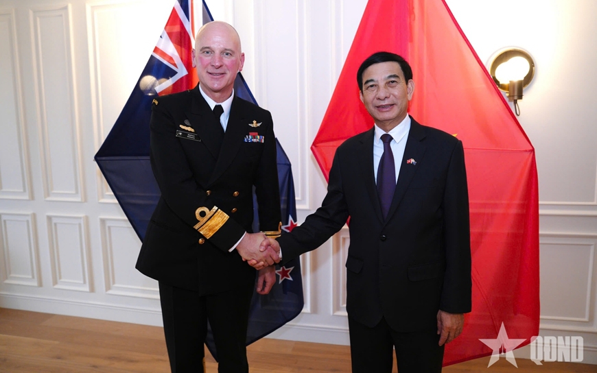 https://bcp.cdnchinhphu.vn/359255642496790528/2026/8/14/aa-17867013450511089521106-34-0-578-870-crop-17867013653424407288.jpg