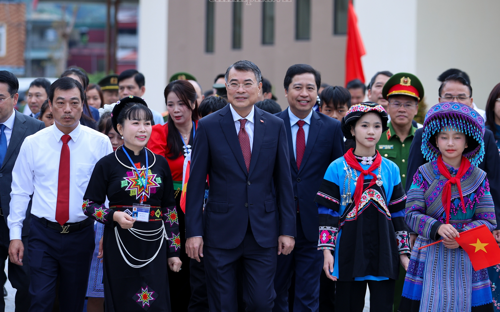 https://bcp.cdnchinhphu.vn/359255642496790528/2026/9/5/base64-17885733951491837199733-17885821305181026142870-74-0-1324-2000-crop-1788582397981743987005.png