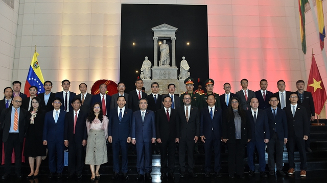 Chùm ảnh: Phó Thủ tướng Trần Lưu Quang thăm chính thức Venezuela- Ảnh 16.