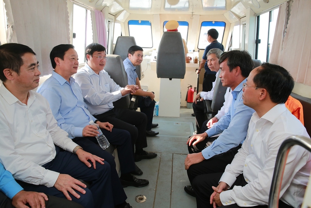 Phó Thủ tướng Trần Hồng Hà kiểm tra một số dự án giao thông trọng điểm phía Nam - Ảnh 6.
