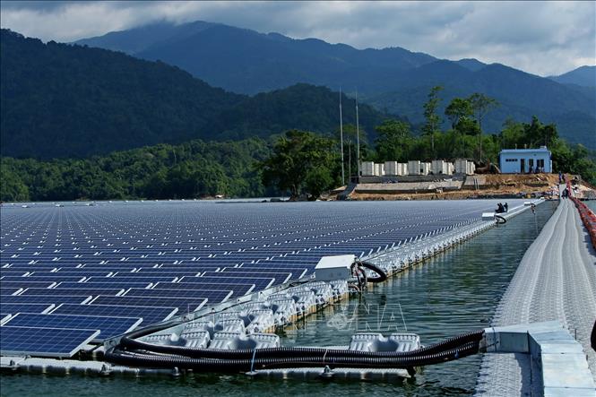 Update Danh sách 20 nhà máy năng lượng mặt trời lớn tại Việt Nam   FreeSolar