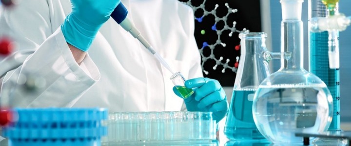 Xét nghiệm nước miễn phí cho người dân sử dụng nước sông Đà
