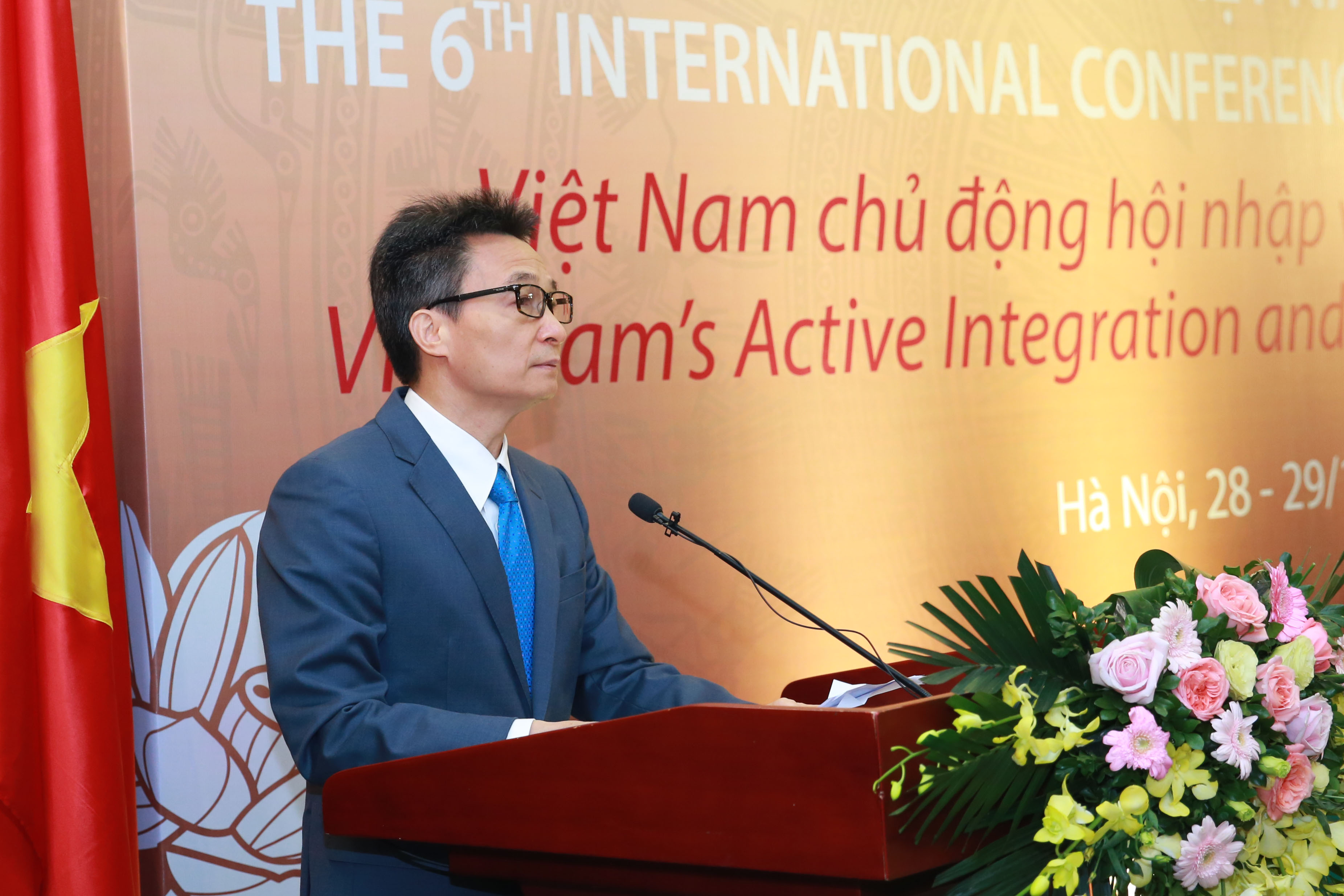Việt Nam là một đất nước có tiềm năng phát triển vô vàn. Với sự cổ vũ của chính phủ và nỗ lực của người dân, nền kinh tế đang phát triển nhanh chóng. Ngoài ra, các lĩnh vực mà Việt Nam đang khai thác như khoa học công nghệ, năng lượng và du lịch đều có tiềm năng lớn cho sự phát triển trong tương lai.