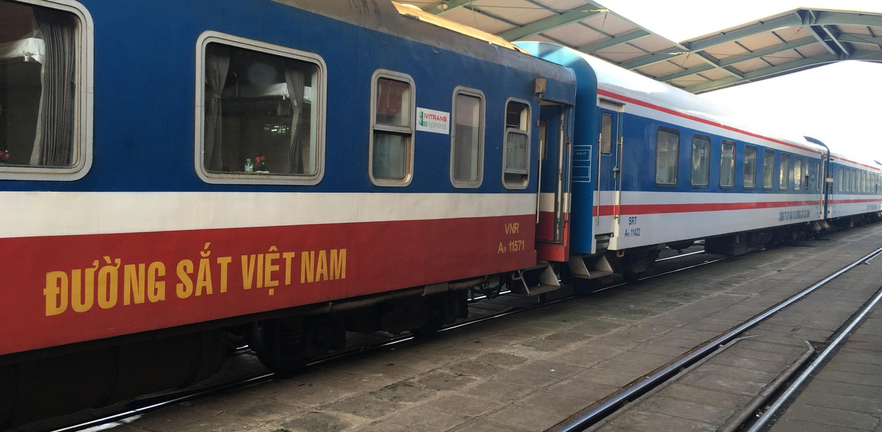 Vận chuyển xe máy bằng đường sắt vào Hồ Chí Minh