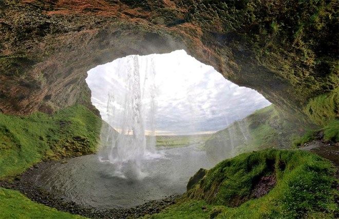 Sơn Đoòng là hang động lớn nhất thế giới của chúng ta. Bức ảnh này chắc chắn sẽ khiến bạn ngạc nhiên về vẻ đẹp kỳ diệu của hang động này.