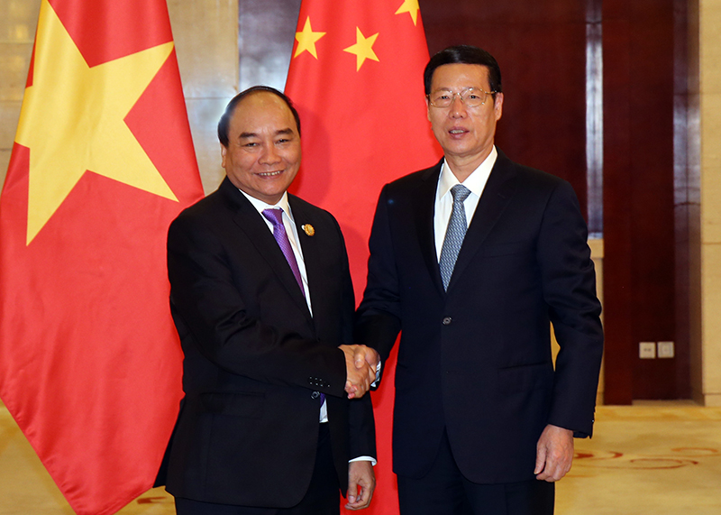 Hội kiến Thủ tướng Trung Quốc: Điều này đánh dấu một bước ngoặt đáng kể cho sự phát triển trong quan hệ hai nước. Hình ảnh về Hội kiến Thủ tướng Trung Quốc sẽ mang lại niềm tin và hy vọng về một tương lai tốt đẹp cho các quan hệ kinh tế và chính trị của hai quốc gia.